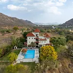 The Hunting Lodge - Luxury Resort In Udaipur