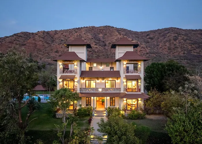 The Hunting Lodge - Luxury Resort In Udaipur