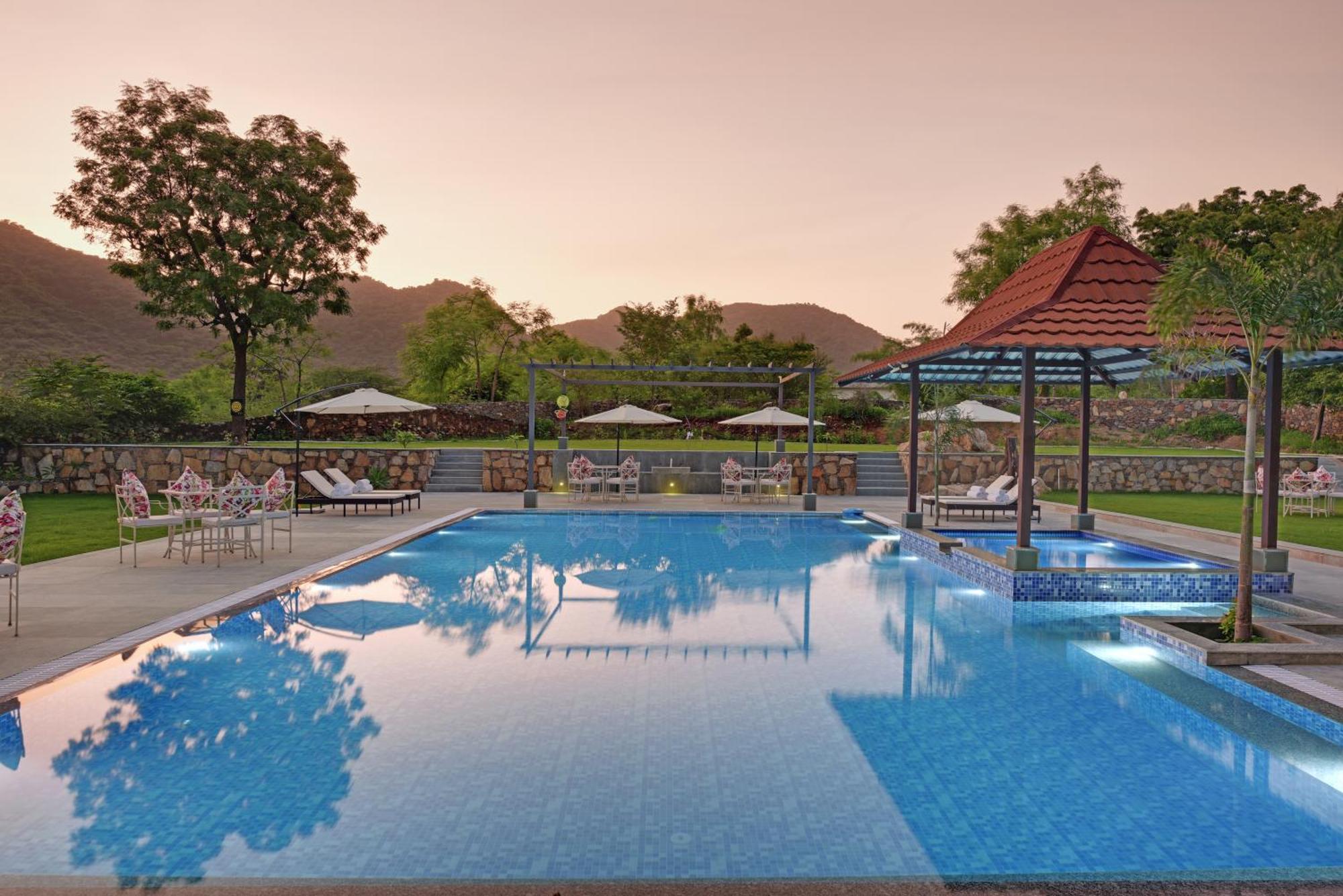 Hotel The Hunting - Luxury In Udaipur