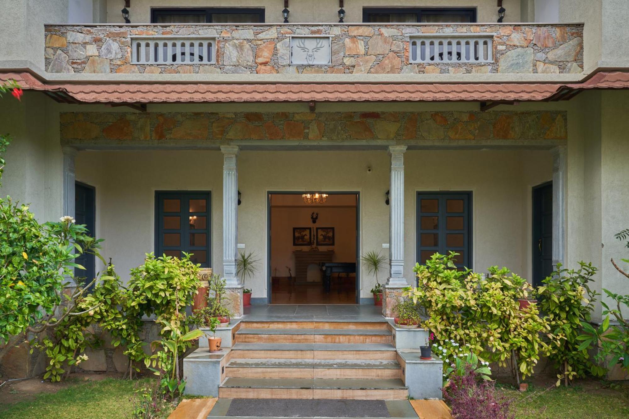 Hotel The Hunting - Luxury In Udaipur